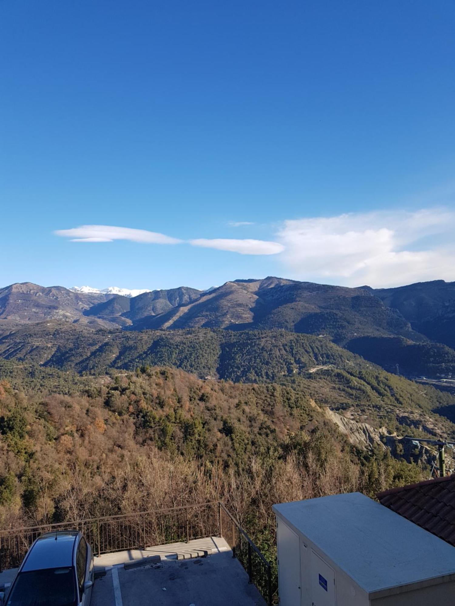 Вилла La Cachette Berre-les-Alpes Экстерьер фото
