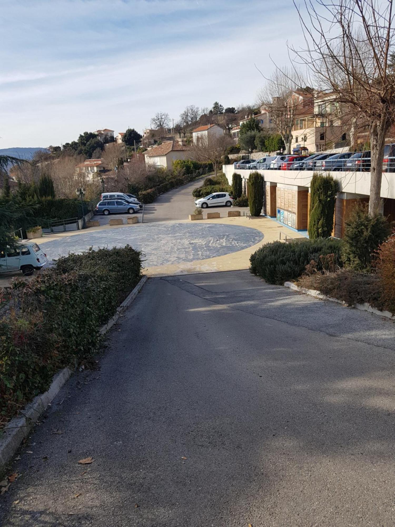 Вилла La Cachette Berre-les-Alpes Экстерьер фото