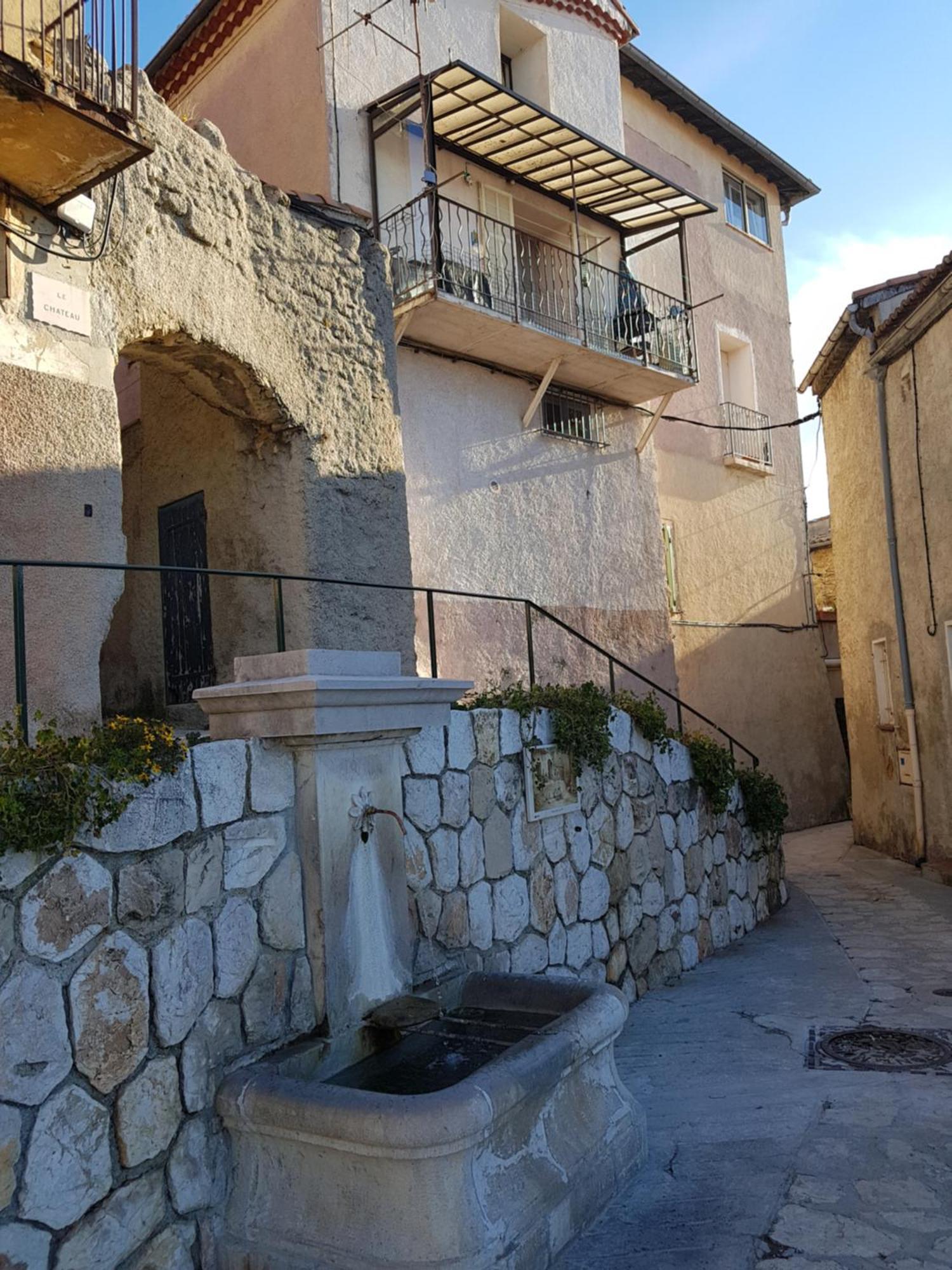 Вилла La Cachette Berre-les-Alpes Экстерьер фото